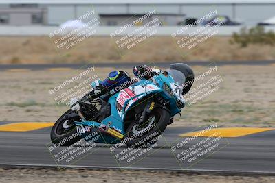 media/Jan-14-2023-SoCal Trackdays (Sat) [[497694156f]]/Turn 4 Set 2 (1030am)/